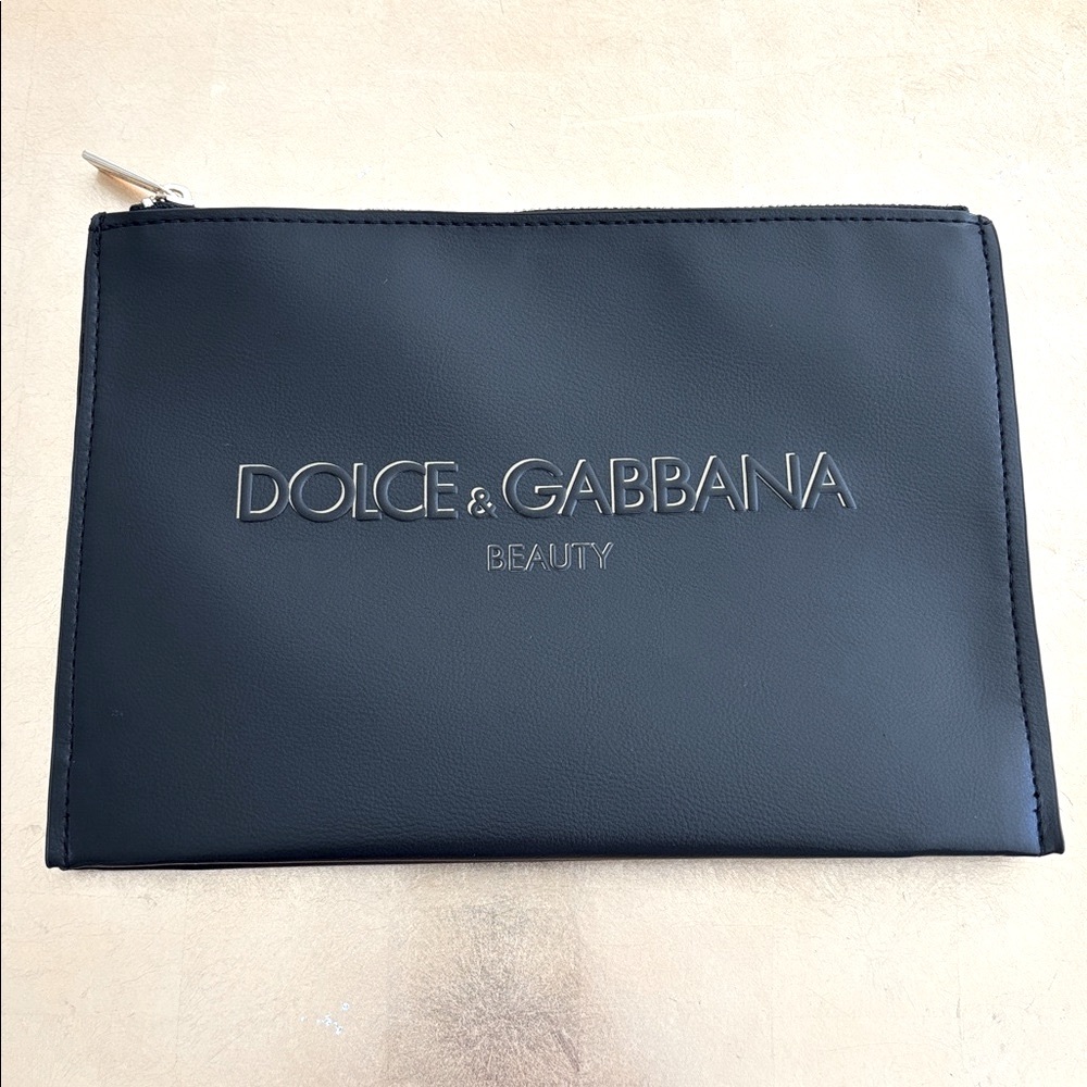 Dolce & Gabbana Black & Gold Pouch in Box - Picture 2 of 3